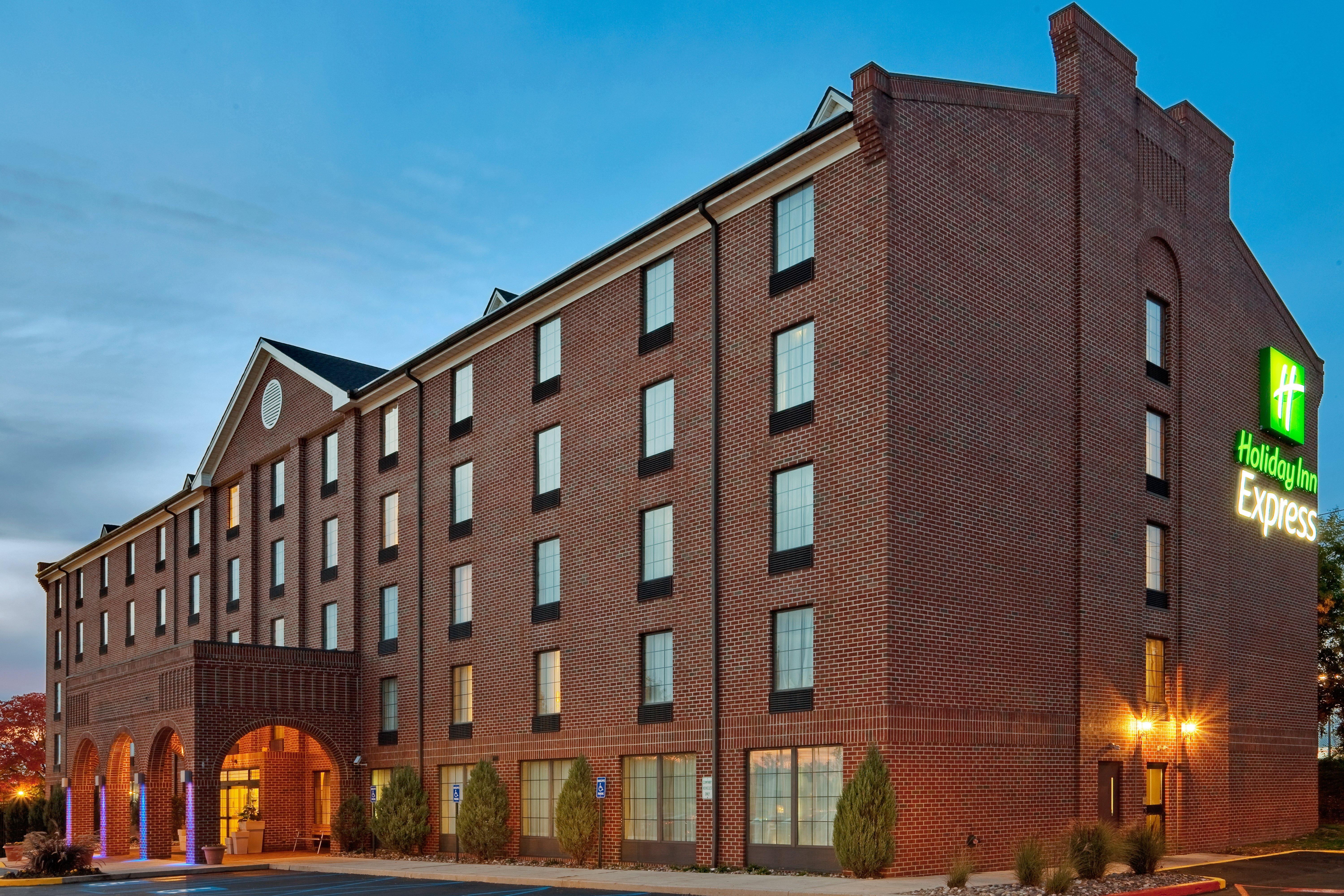 Holiday Inn Express Harrisburg East, An Ihg Hotel Esterno foto